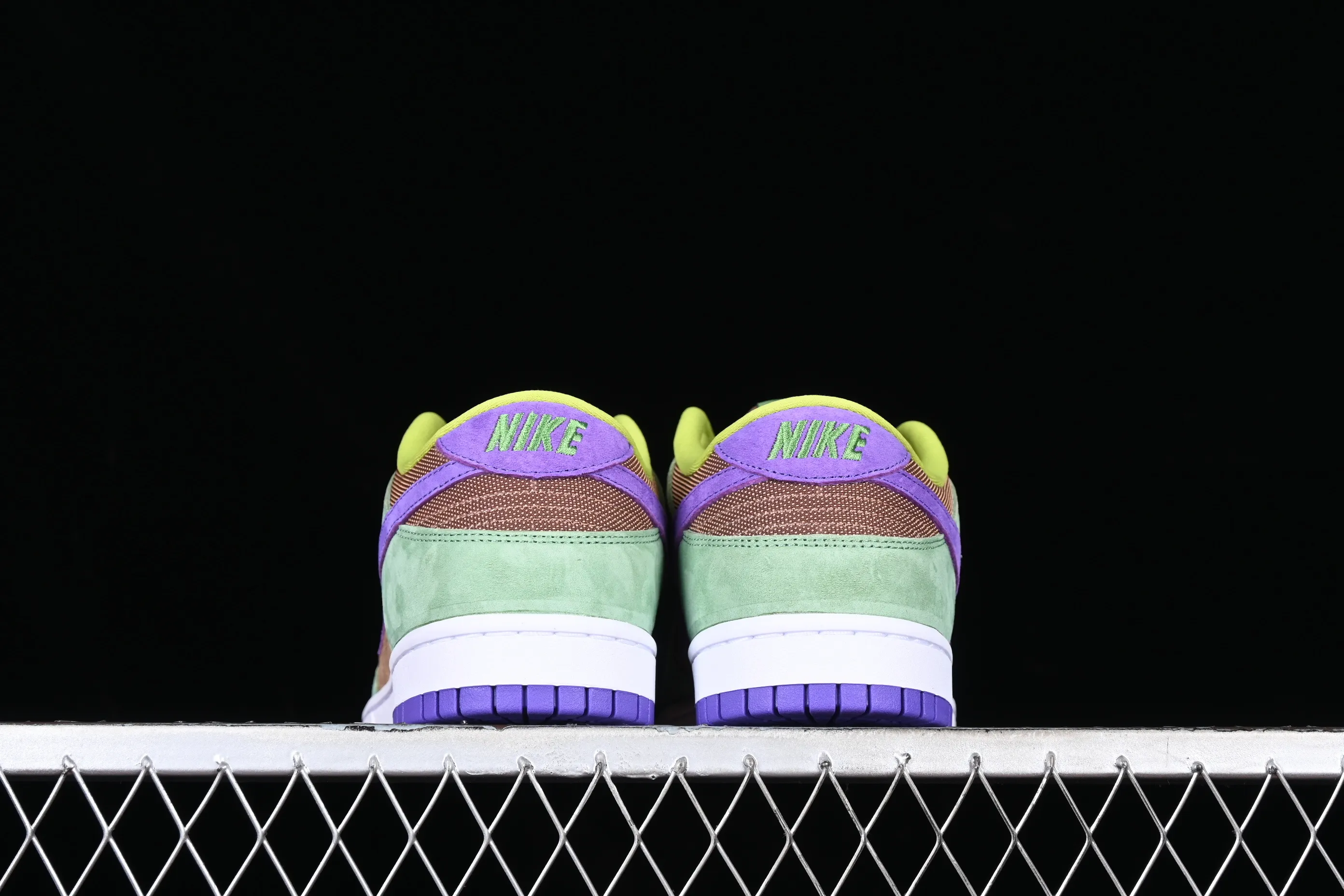 All Categories Nk SB Dunk Series Nk SB Dunk Low Low-top Sneakers Nk SB Dunk Low SP "Ceramic" Ugly Duckling Black Orange SB Retro Low-top Casual Sports Skateboard Shoes DA1469-200